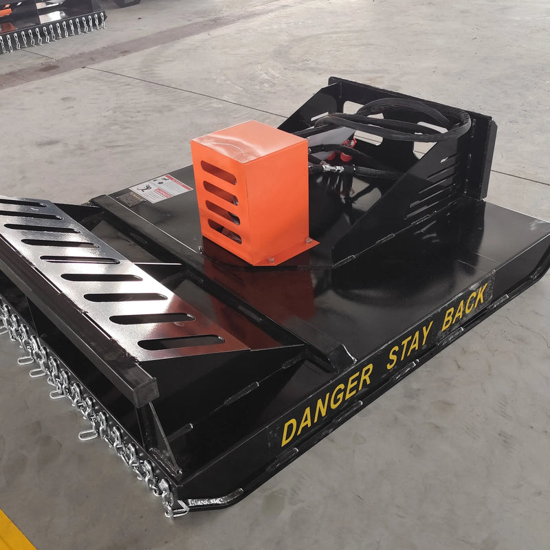 mini_skid_steer_mini_lawn_mower_in_use_02